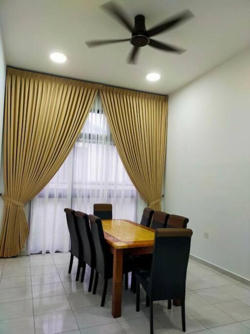 Tepi Pantai. Apartment